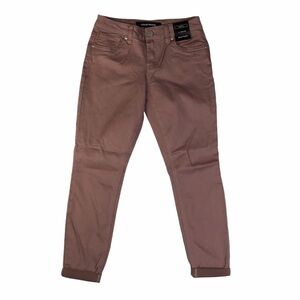 NWT Ashley Mason Pink Ankle Cropped Jeans